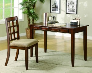 Traditional Brown Writing Table & Chair